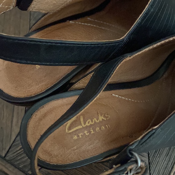 Clarks Artisan's Briatta Key Women's Adjustable Strap
Peep-Toe Heels - Picture 7 of 8